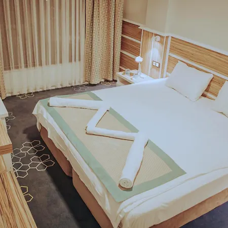 Pirlanta Butik Cesme