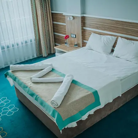 Готель Pirlanta Butik 3*