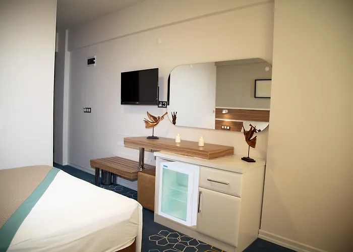 Pirlanta Butik Çeşme