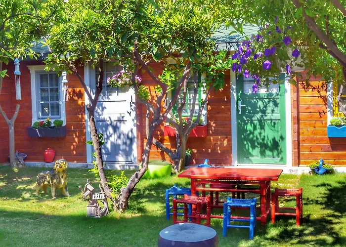 Pirlanta Butik Чешме