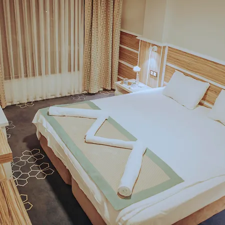 Pirlanta Butik Cesme